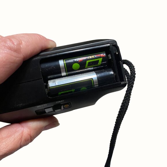 Vintage Sears Motorized 35 mm Camera Model No.198.736101 Untested - Picture 8 of 8